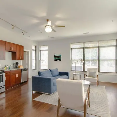 Apartment Contemporary Music Row Belmont Area Nashville
