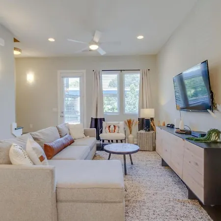 Holiday home Chic Private Rooftop Minutes To Downtown Nashville