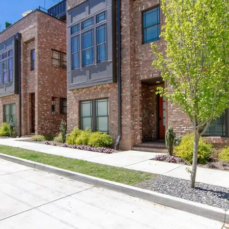 The Ultimate Double Rooftop Deck With Skyline Views * Nashville