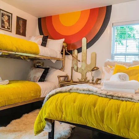 Holiday home Eccentric East Nash Unique Design Nashville