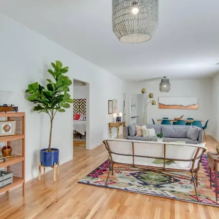 Cozy Downtown Charmer 3 Bedroom 2 Bath Walk To Gulch