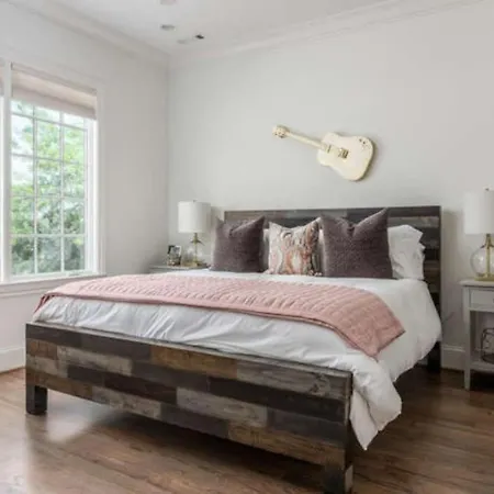 Holiday home Spacious Wonderful Townhome Downtown Location Nashville