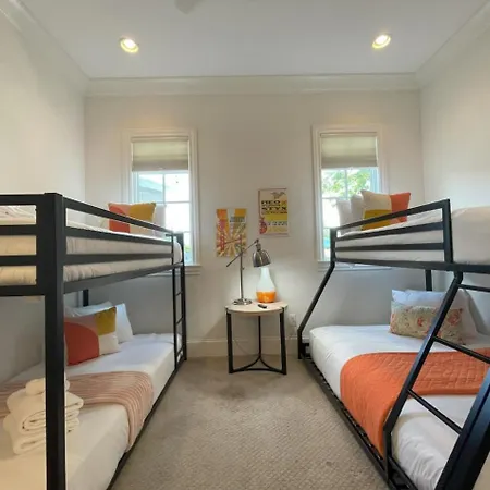 Spacious Wonderful Townhome Downtown Location * Nashville