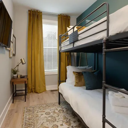 Luxury Downtown Townhome Elevated Skyline Views