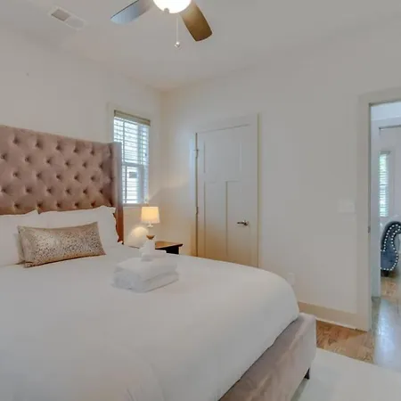 Music City Elegance Gorgeous 4 Bedroom Patio Space *