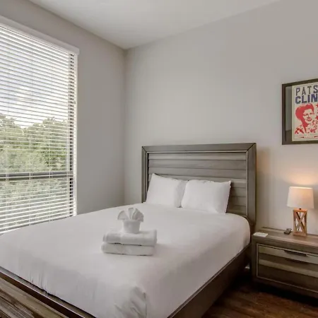 Large Impressive Townhome Private Viewing Terrace Holiday home Nashville