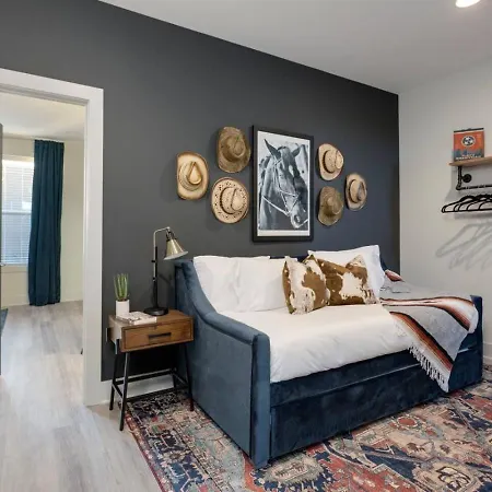 Music Harmony Beautiful Lux Rooftop Holiday home