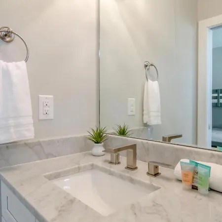 Holiday home Relaxing Urban Escape Minutes To Downtown Nashville
