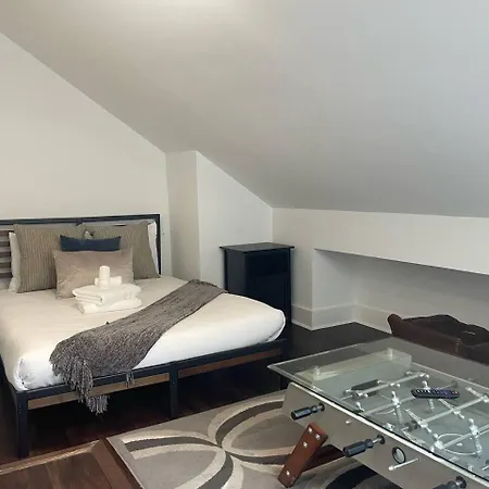 Minutes To Broadway Stunning Townhome Nashville