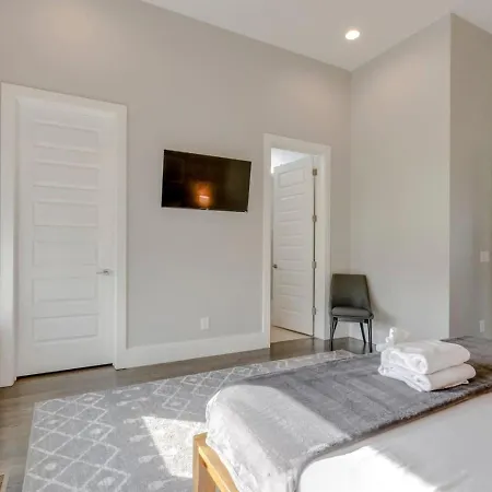 Spacious Gulch Retreat Super Skyline Views Holiday home *