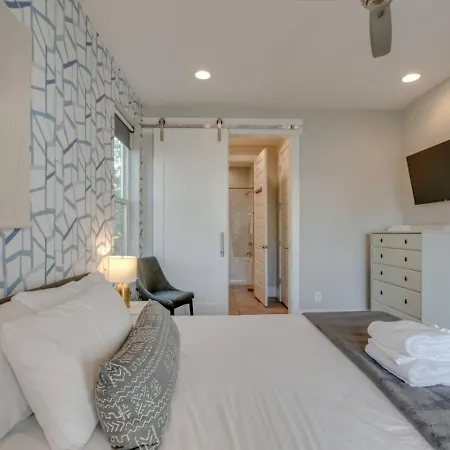 Holiday home Spacious Gulch Retreat Super Skyline Views Nashville