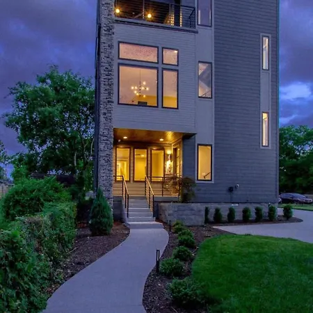 Spacious Gulch Retreat Super Skyline Views