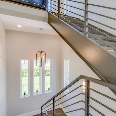 Spacious Gulch Retreat Super Skyline Views Holiday home *