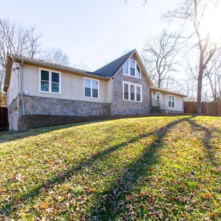 Holiday home Ultra Super Spot With Pool Nashville