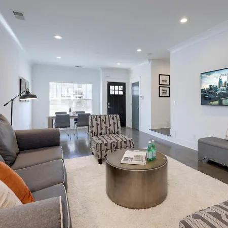 Holiday home Music Townhome Great For Groups Nashville