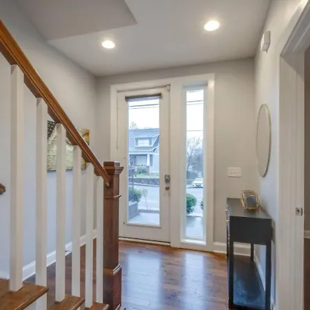 Modern Eastside Escape *