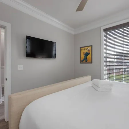 The Archer Three Bedroom Three And A Half Bath Music Row And Gulch Luxury Nashville