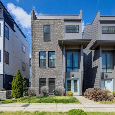 The Archer Three Bedroom Three And A Half Bath Music Row And Gulch Luxury Holiday home Nashville