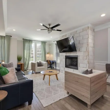 The Archer Three Bedroom Three And A Half Bath Music Row And Gulch Luxury