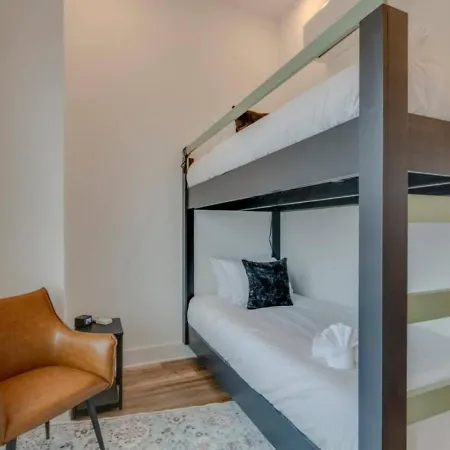 Jazz Junction 2 Bedrooms 5 Beds 7 Mins To Broadway *