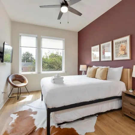 Tennessee Whiskey Townhome 4bd 4.5bth Holiday home
