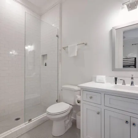 Holiday home Weho Indie 3 Bedroom 3 Bath Just 1.3 Miles To Geodis Nashville