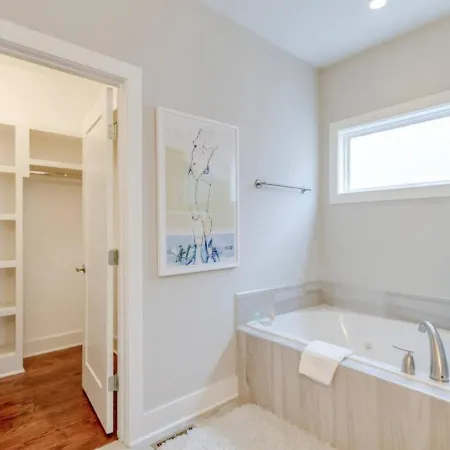 Luxe Gulch 30 Day Minimum Amazing Views * Nashville