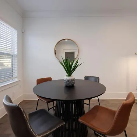 Beautiful Townhomes 2 Units With Outdoor Patios Nashville