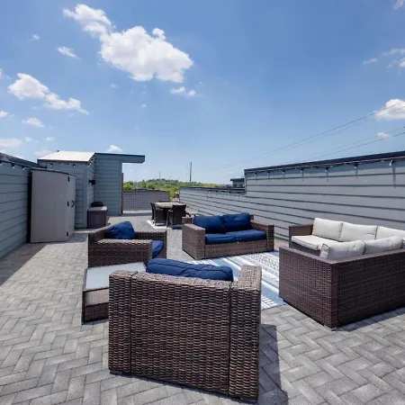 Nashvista Townhome Downtown Views 10 Comfy Beds
