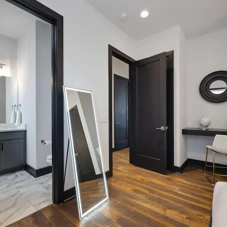 Two Townhomes Blue Dreams And Rustic Elegance * Nashville