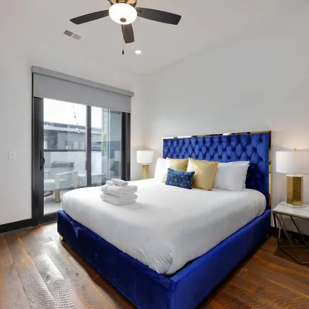 Two Townhomes Blue Dreams And Rustic Elegance *