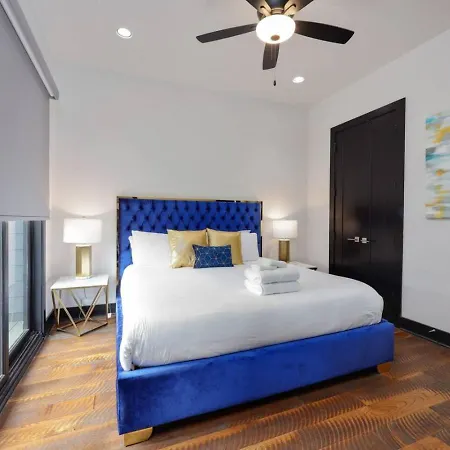 Holiday home Two Townhomes Blue Dreams And Rustic Elegance Nashville