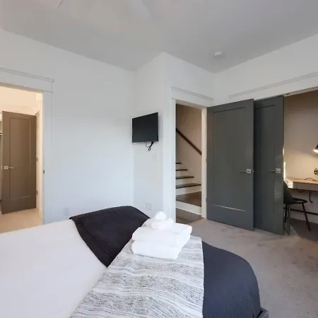 Two Spectacular Homes For Twenty Guests With Outdoor Patio Holiday home *
