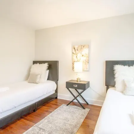 Ultra Luxury Minutes To Broadway Comfy Beds Holiday home