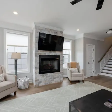 The Americana 4 Bedroom 3.5 Bath Luxury