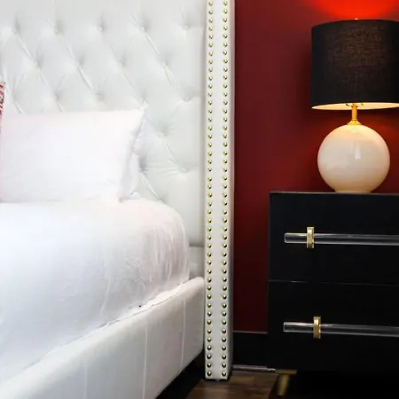 Urban Elegance Rooftop Lounge With Hot Tub Holiday home Nashville