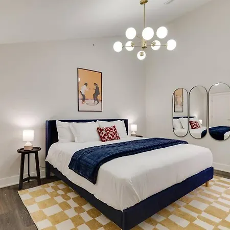 West End 4 Bd,4bath Walk To Bars-close To Broadway *