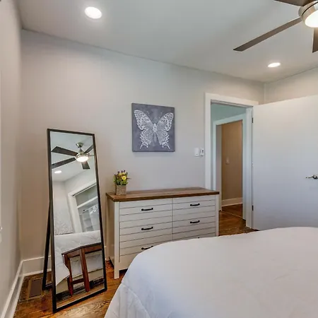 Midtown, Centennial, Vanderbilt Cozy, Cute, Private, And Very Convenient - 607 28th Ave. Unit A Nashville