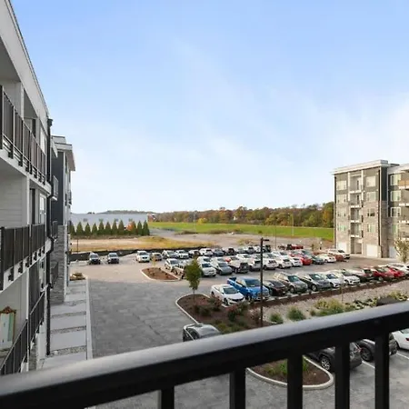 Apartment 5min To Dt Pool King Bed Full Gym Parking *