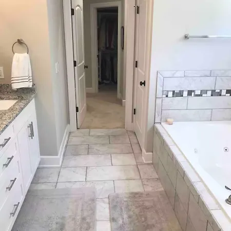 Spacious Sleep12 Holiday home Nashville