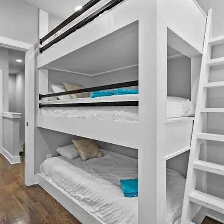 Heights - Broadway Designer * Nashville