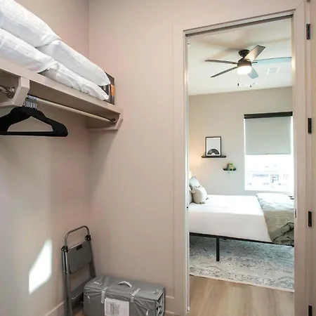 Apartment Chic 2br With Loft In East Nash Sleeps 6 Nashville