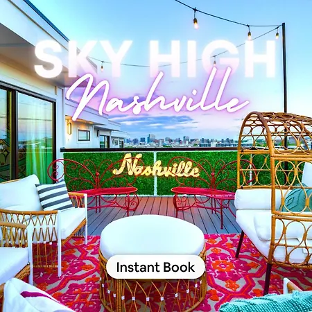Sky High Cowgirl Luxe 4br With Rooftopdeck Karaoke Holiday home