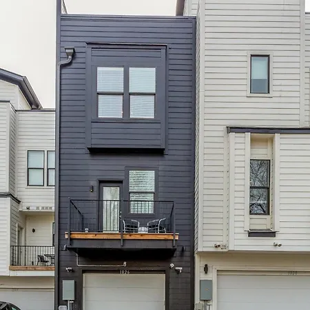 Belmont Music Row 4 Bed, Rooftop, 10 Minutes To Dt, 24 Hour Hospitality Team, Perfect For Groups, 7 Miles To Airport *