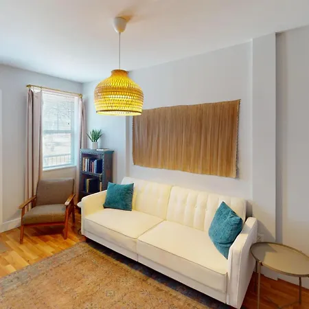 Apartment Humphreys St *
