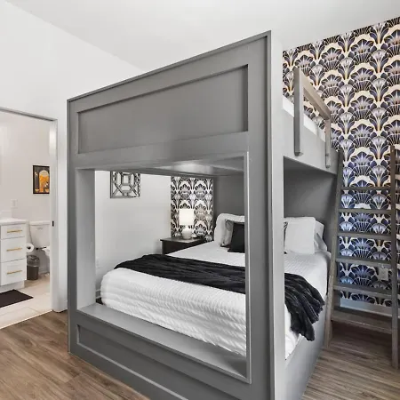 24k Escape - Rooftop Oasis, 3 Miles To Broadway! * Nashville