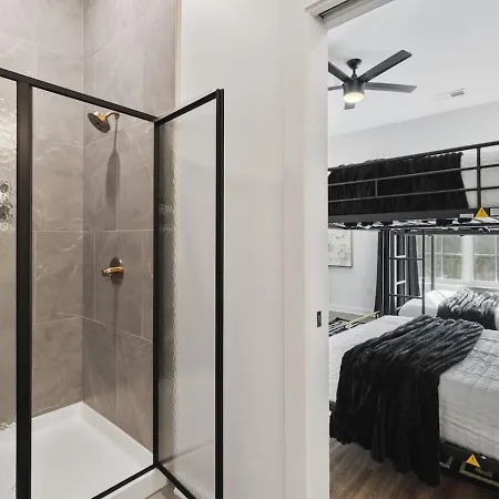 24k Escape - Rooftop Oasis, 3 Miles To Broadway! * Nashville