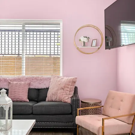 4br Condo, Sleeps 13 Near Broadway Apartment Nashville