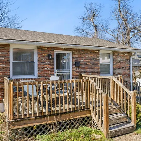 Family Friends And Free Parking Close To Downtown * Nashville