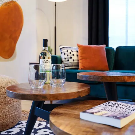 The Daylily & The Aster - Two Four Bedroom Homes Holiday home